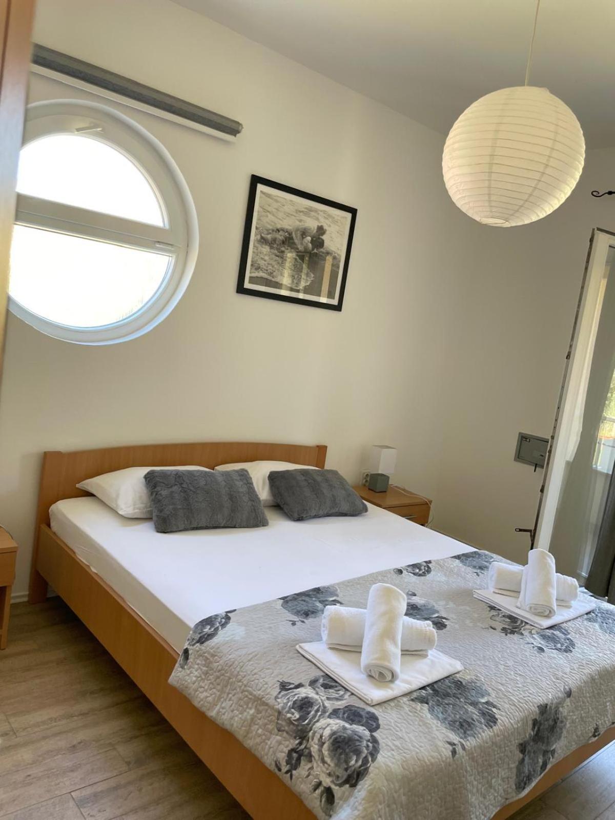 Apartments Nada Бетина Екстериор снимка