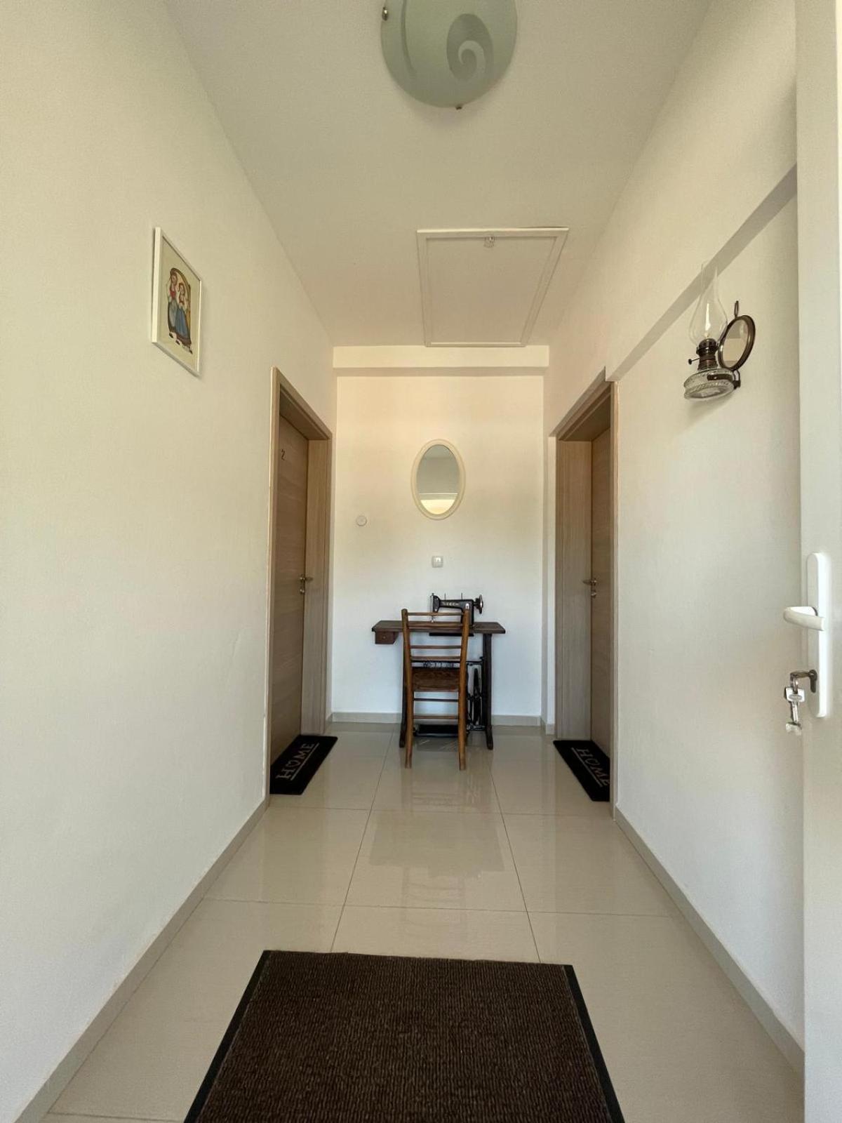 Apartments Nada Бетина Екстериор снимка